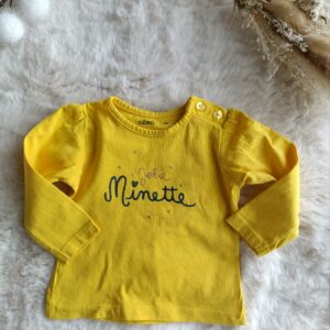 Haut jaune